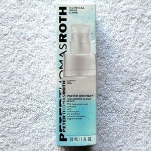 1 fl oz Peter Thomas Roth Water Hyaluronic Serum